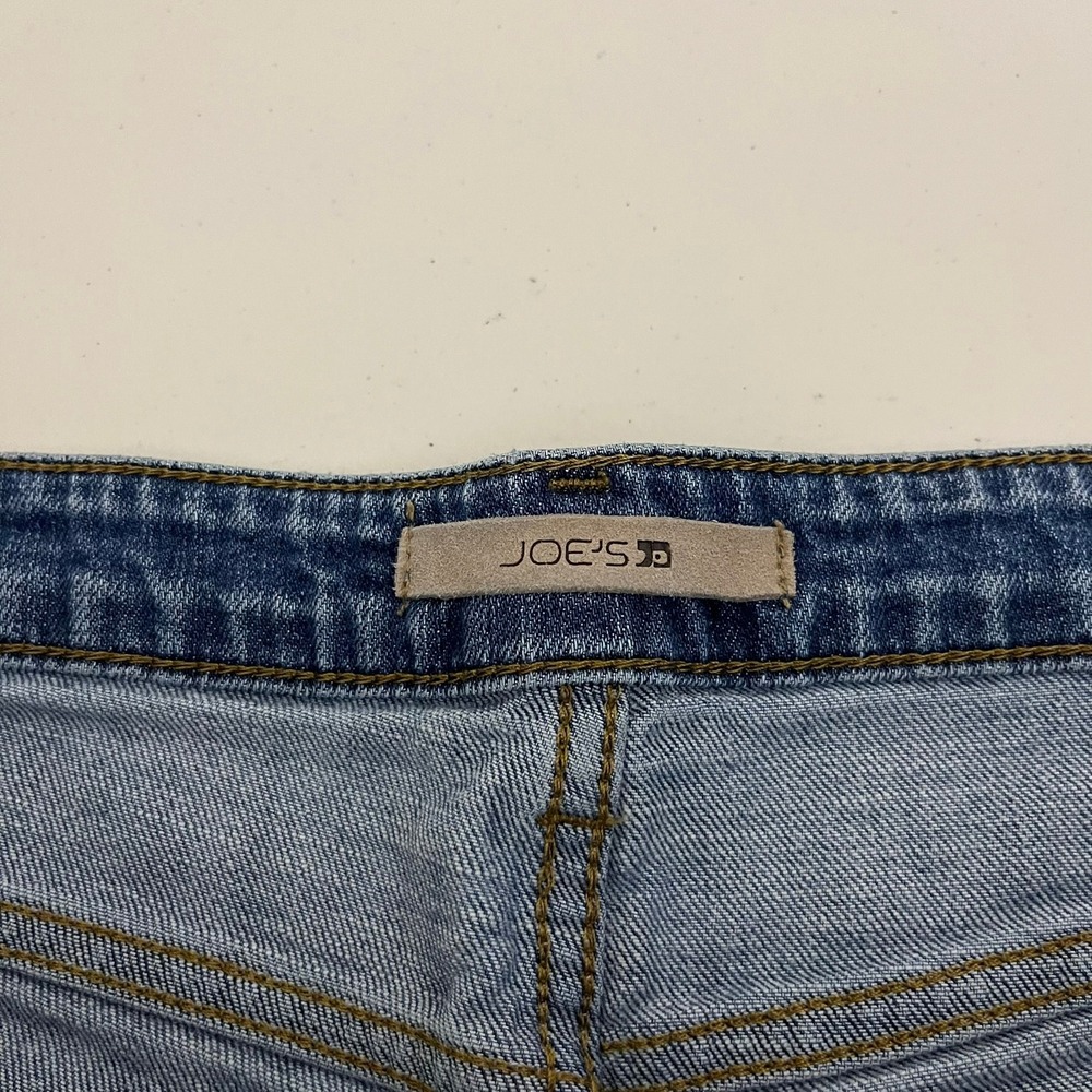 Joes Jeans Womens 32 Distressed Cut Off Denim Shorts Medium Wash Frayed Hem - Picture 3 of 13